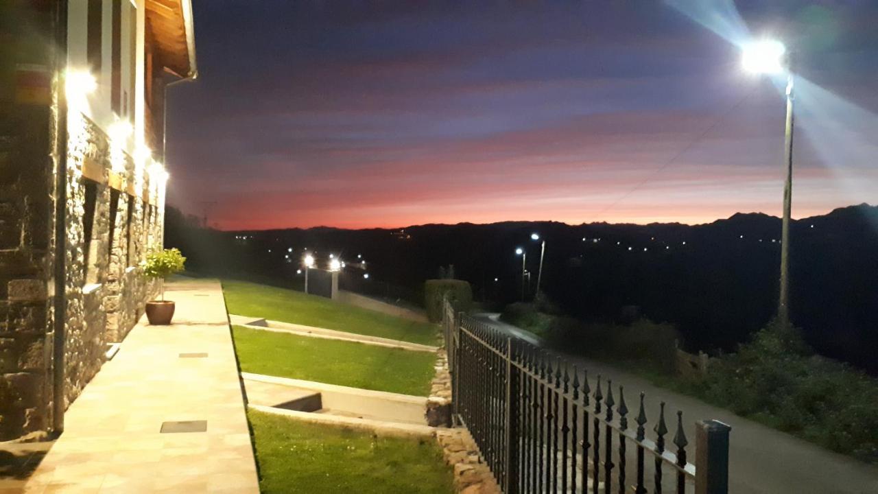 Apartamentos Rurales Penon Blanco Penerudes Dış mekan fotoğraf