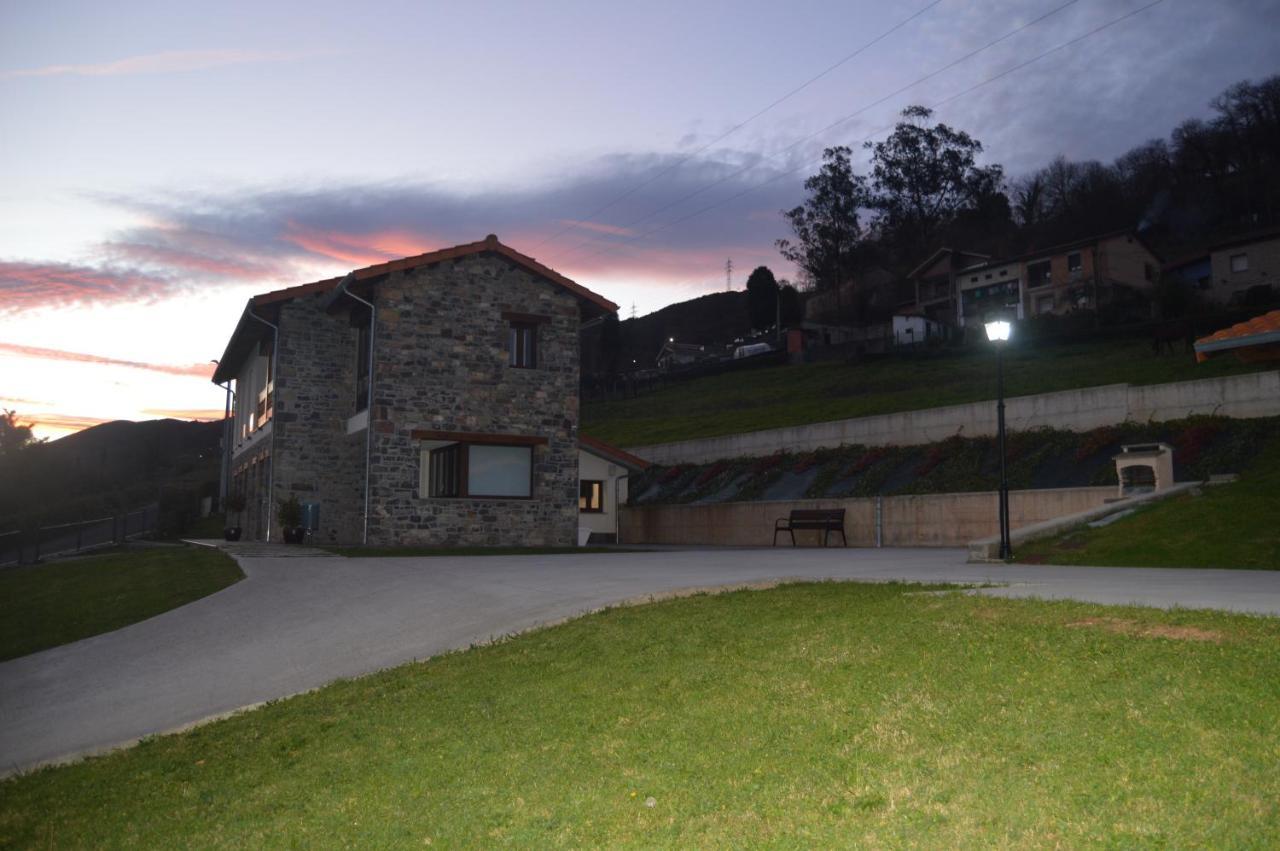 Apartamentos Rurales Penon Blanco Penerudes Dış mekan fotoğraf